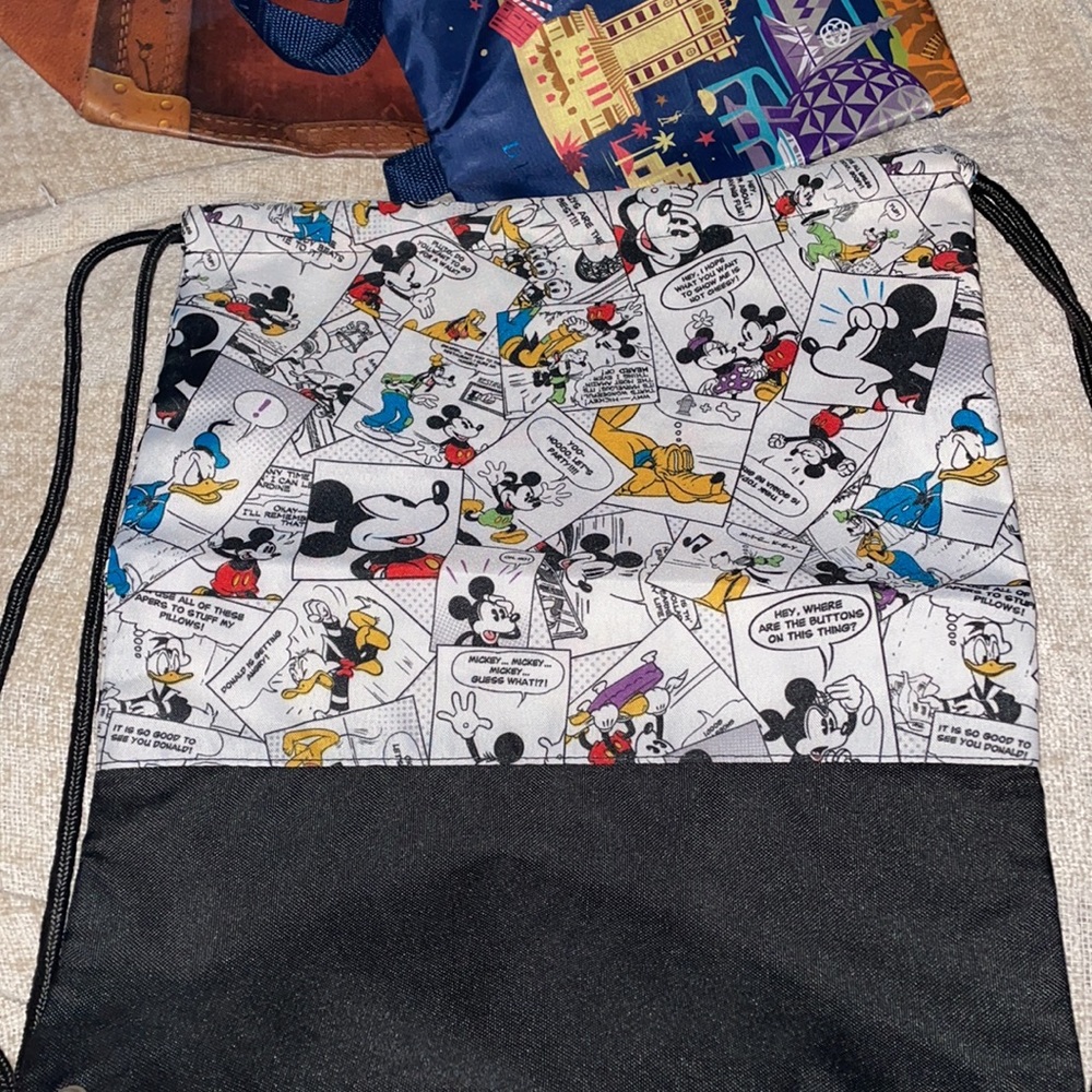 Disney backpack - Picture 3 of 3
